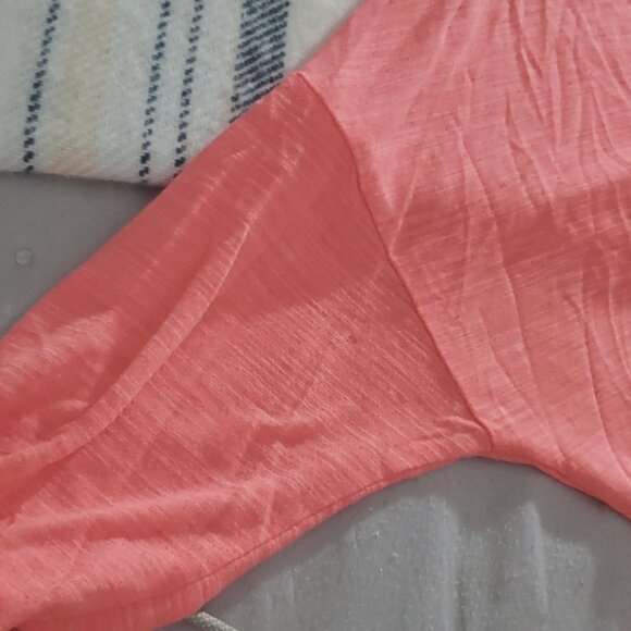 American Eagle Outfitters Oversized Boat Neck Hi Low Top- XS - Picture 10 of 10